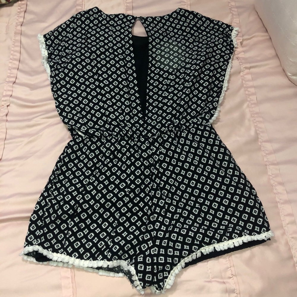 Romper - Picture 2 of 3